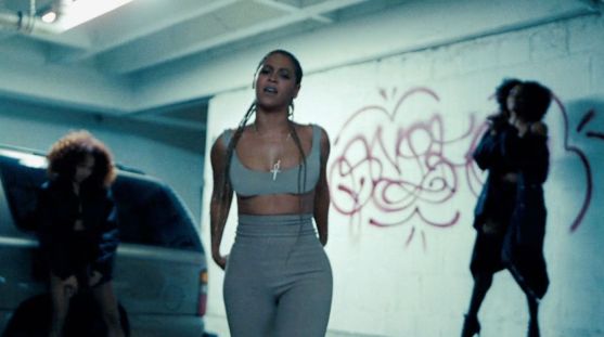 beyonce-earns-sixth-chart-topping-album-with-lemonade